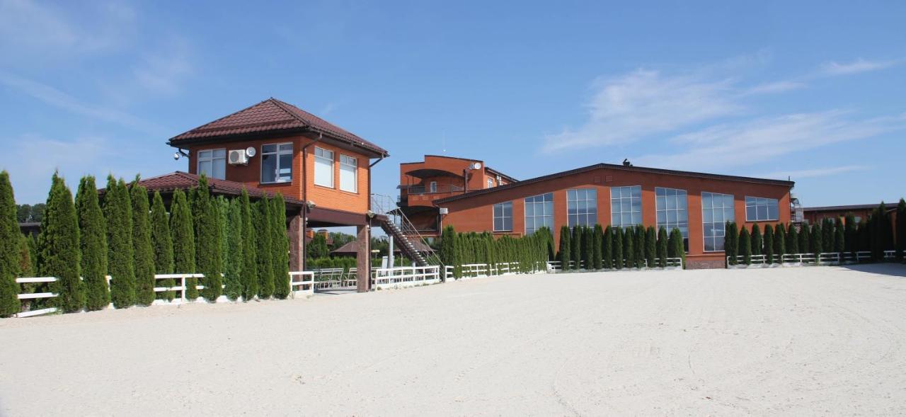 Parade Allure Zhashkiv Exterior photo